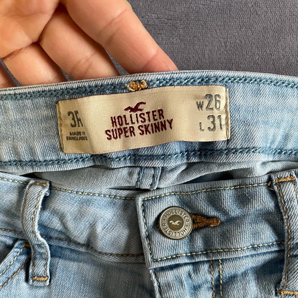 jeans